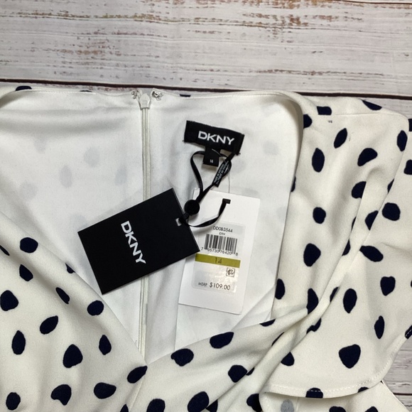 131. DKNY White & Blue Sheath Dress NWT Size 14 - Picture 6 of 6